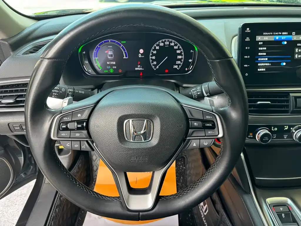 Honda Accord — фото 2