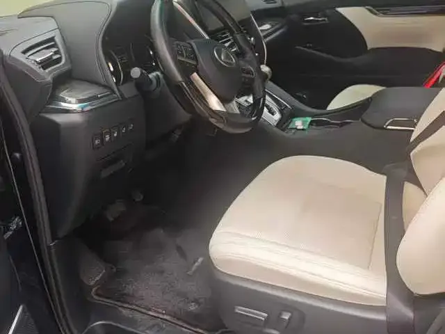 Lexus LM 2023 из CN, фото 4