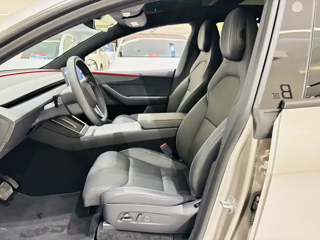 Tesla Model Y L 2025 из CN, фото 8