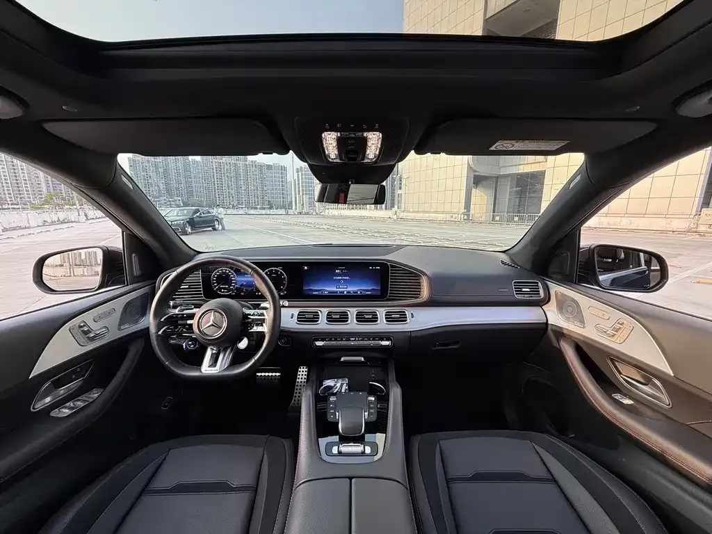 Mercedes-Benz GLE AMG — фото 7