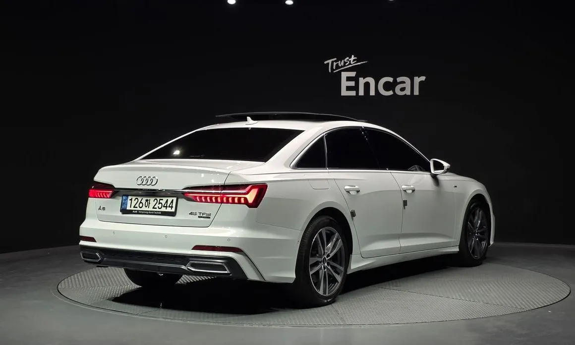 Audi A6 — фото 10