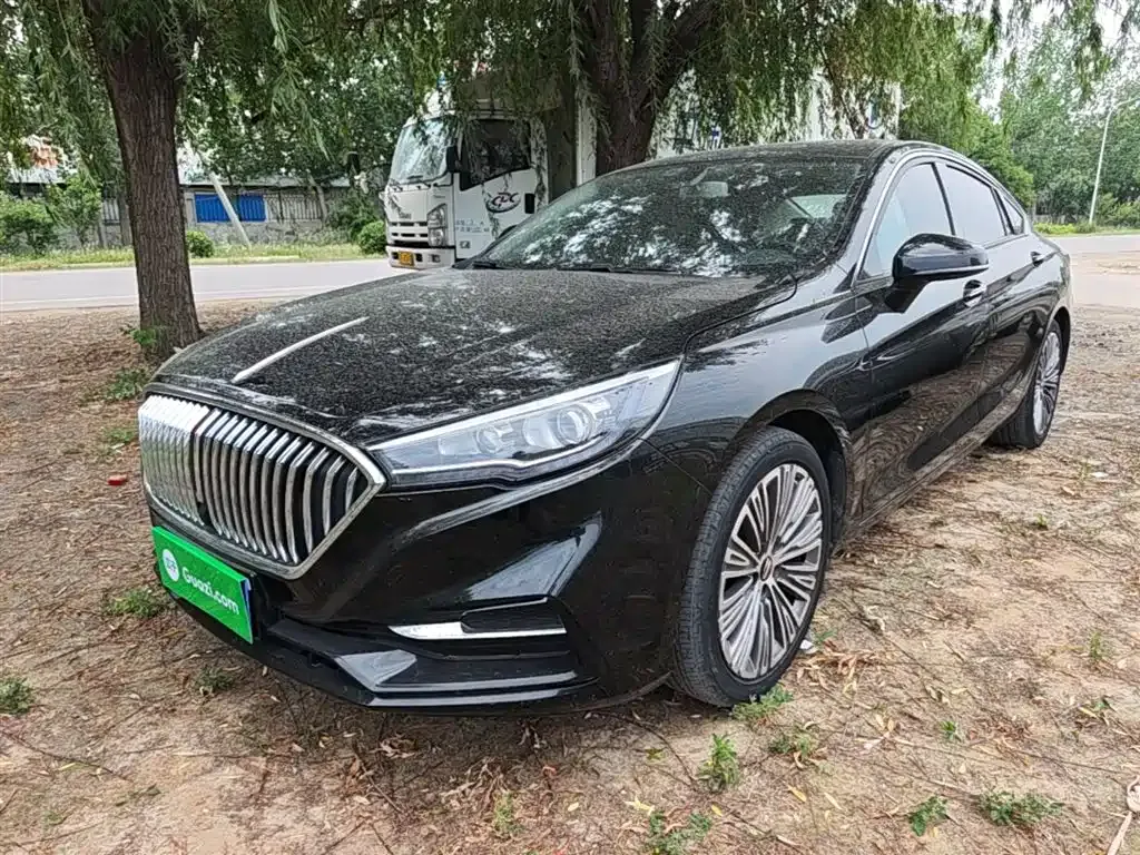 Hongqi H5 — фото 1