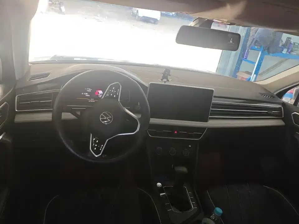 Volkswagen Tiguan L 2023 из CN, фото 2