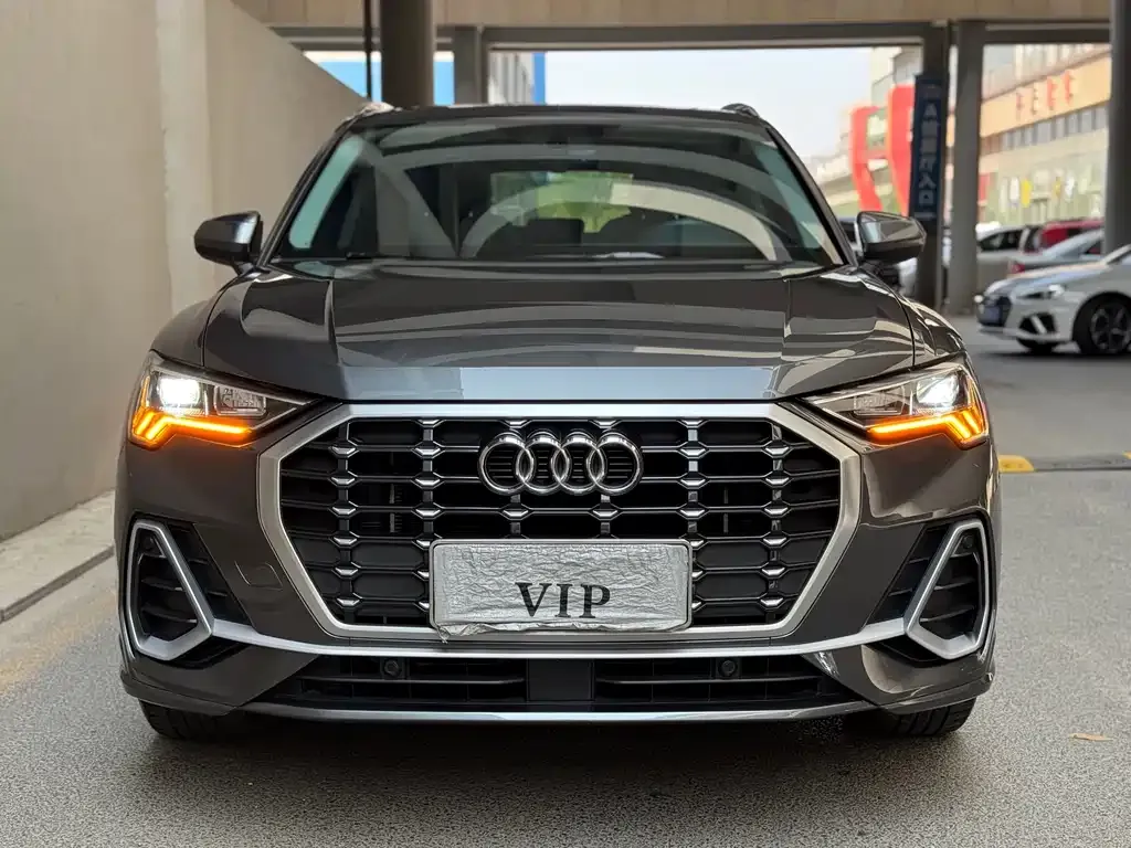 Audi Q3 — фото 2
