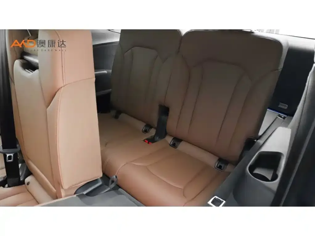 Audi Q7 2021 из CN, фото 3