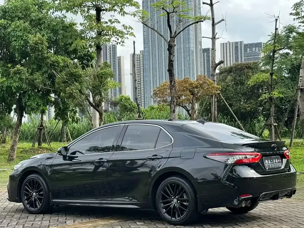 Toyota Camry 2022 из CN, фото 10