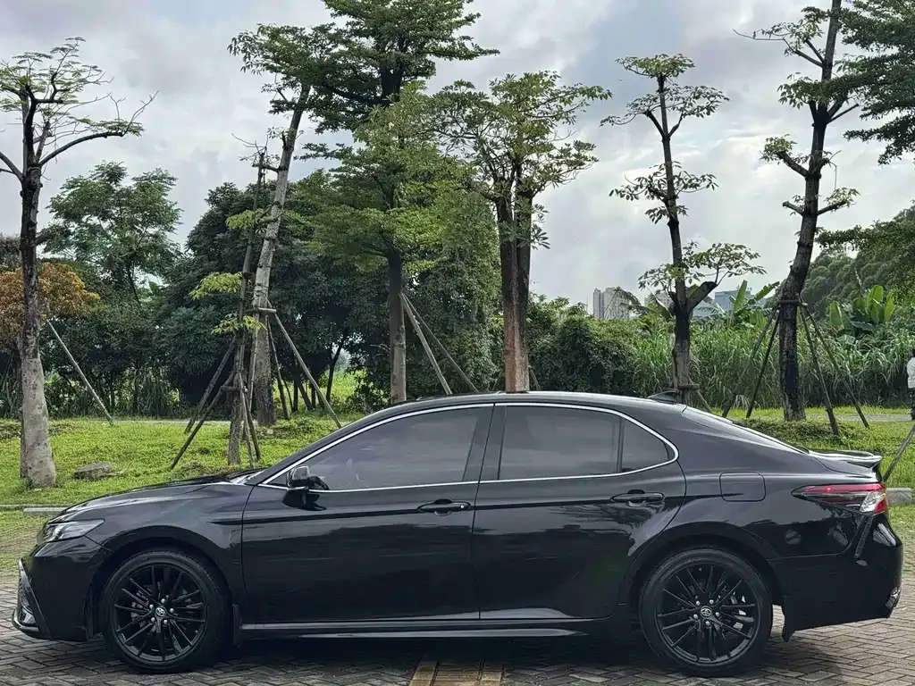 Toyota Camry 2022 из CN, фото 3