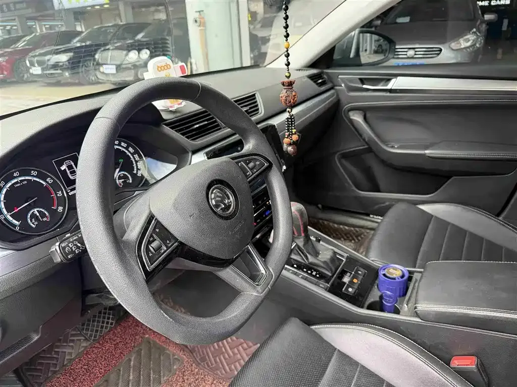 Skoda Superb 2021 из CN, фото 5