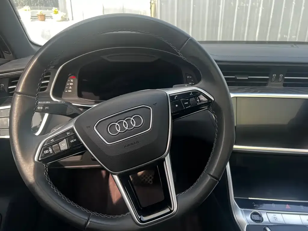 Audi A6L 2024 из CN, фото 6