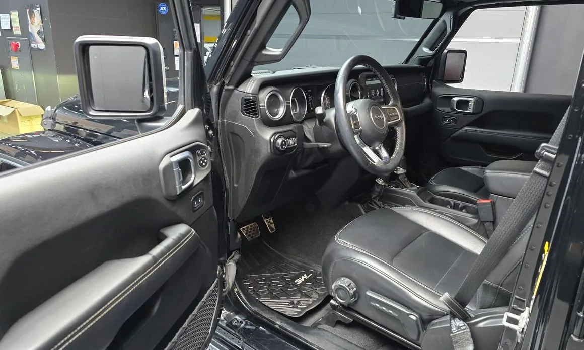 Jeep Wrangler 2021 из KR, фото 7