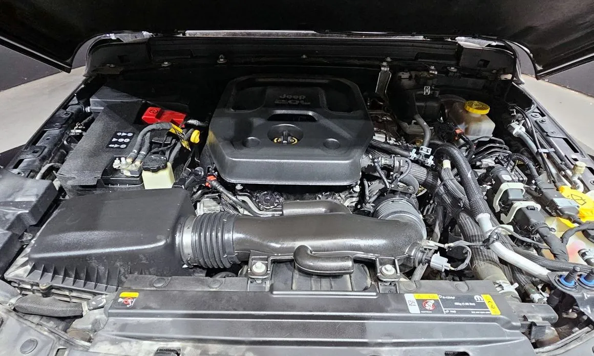 Jeep Wrangler 2021 из KR, фото 8
