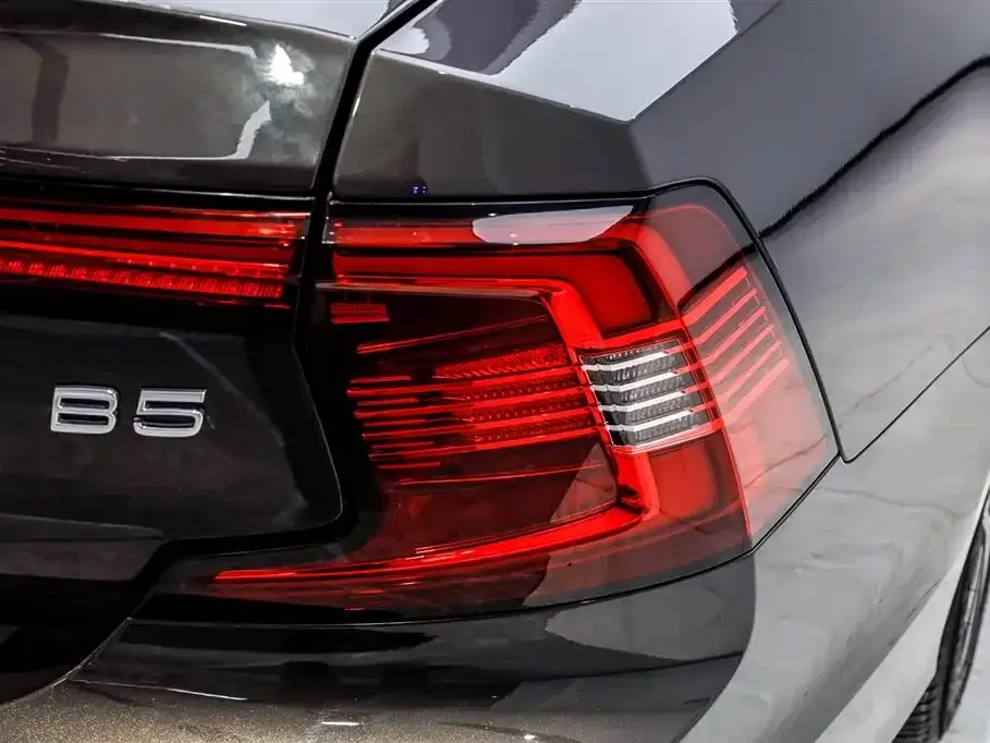 Volvo S90 — фото 9