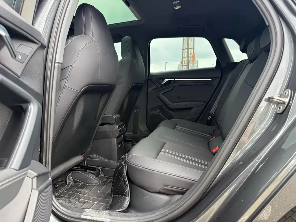 Audi A3 2022 из CN, фото 3