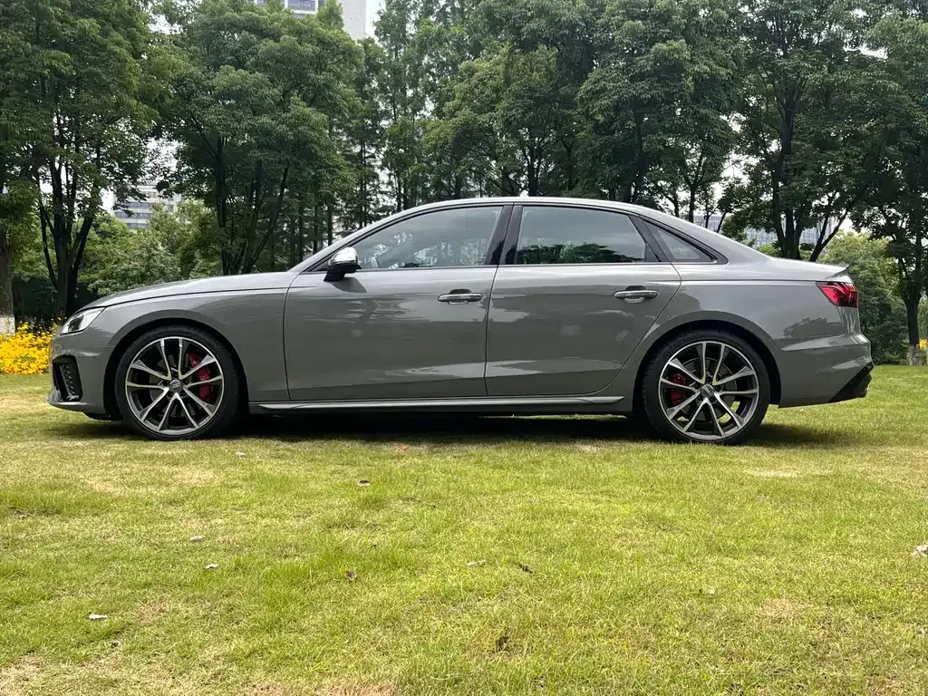 Audi S4 2021 из CN, фото 8