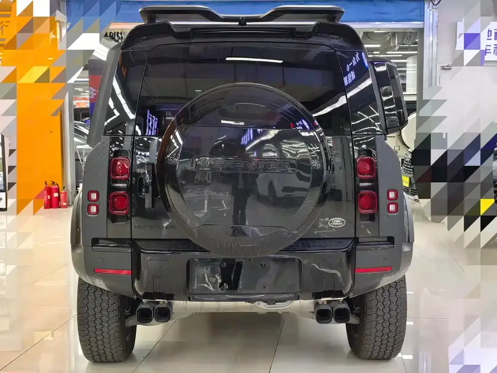 Land Rover Defender — фото 3