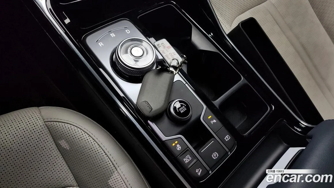 Kia Sorento — фото 4