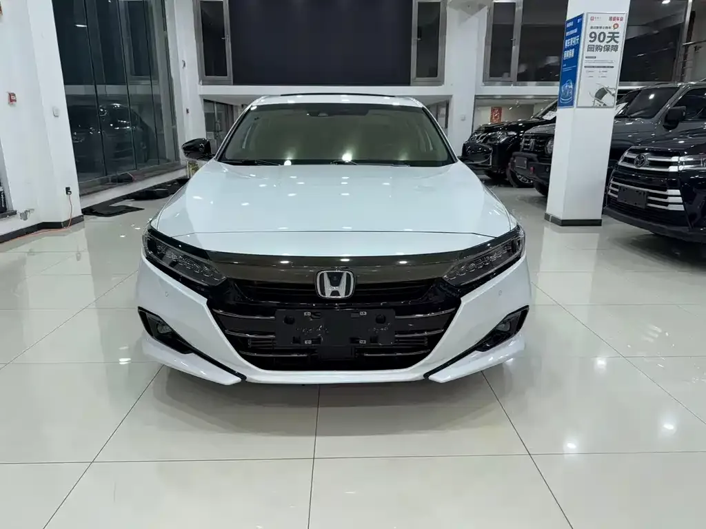 Honda Accord — фото 5