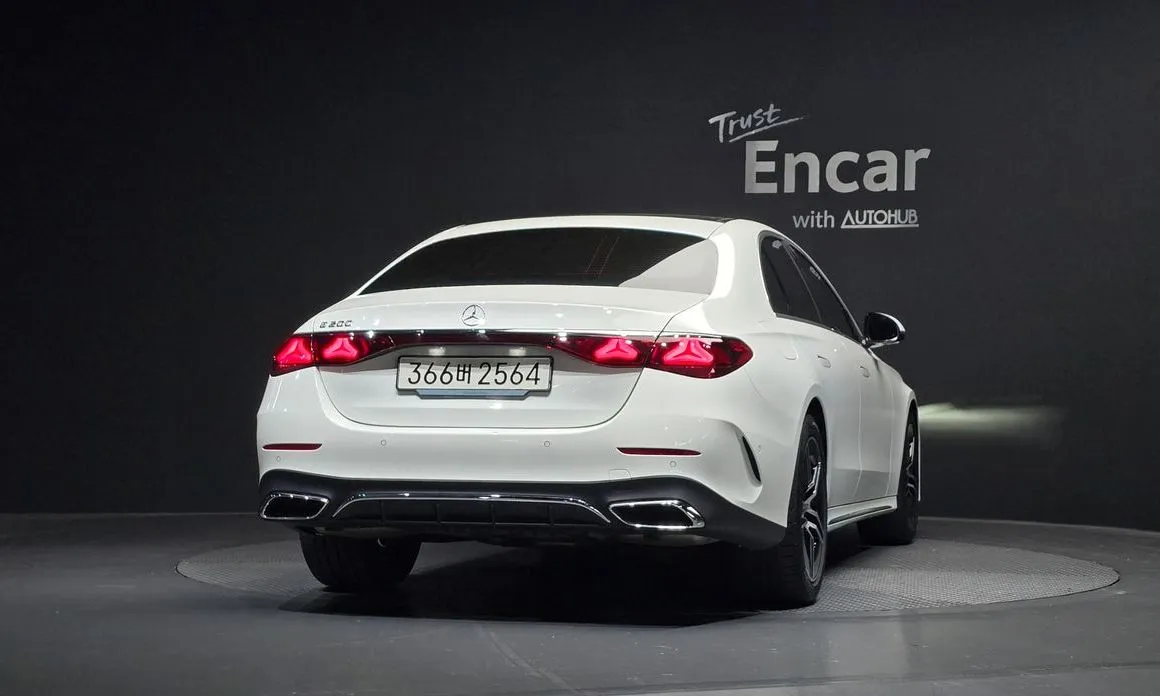 Mercedes-Benz E-Class 2026 из KR, фото 4