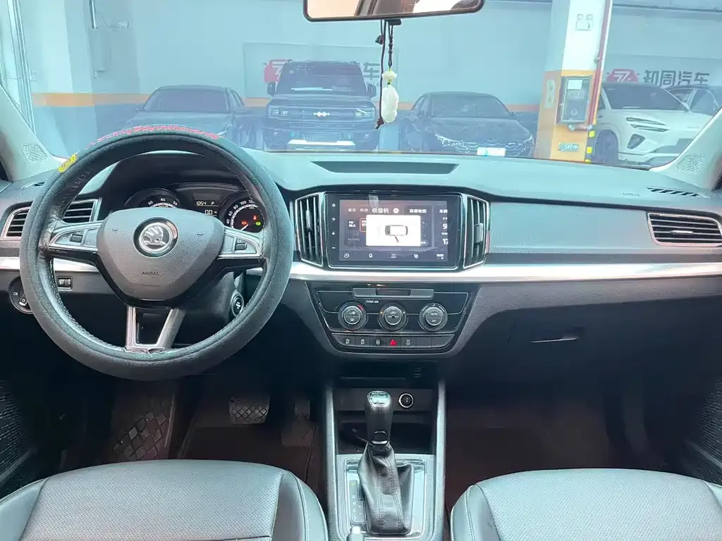 Skoda Kamiq 2023 из CN, фото 9