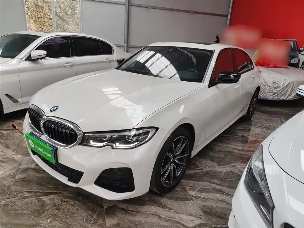 BMW 3 Series — фото 1