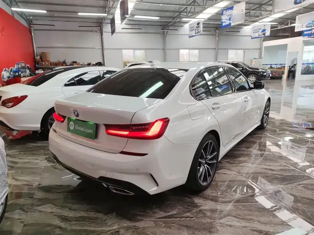 BMW 3 Series — фото 10