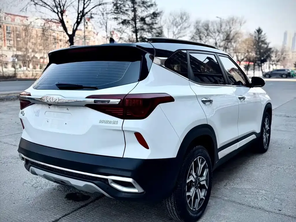 Kia KX3 2021 из CN, фото 4
