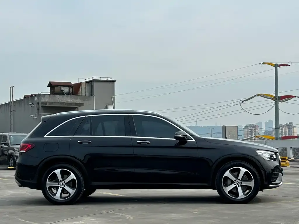 Mercedes-Benz GLC — фото 2