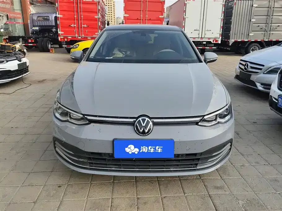 Volkswagen Golf 2023 из CN, фото 8