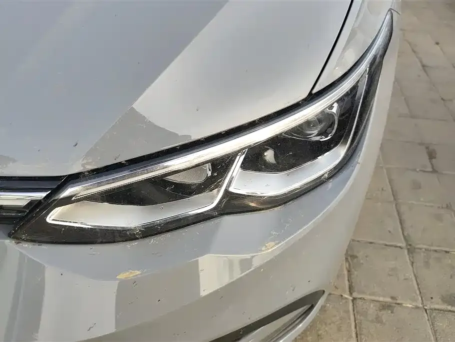 Volkswagen Golf 2023 из CN, фото 3