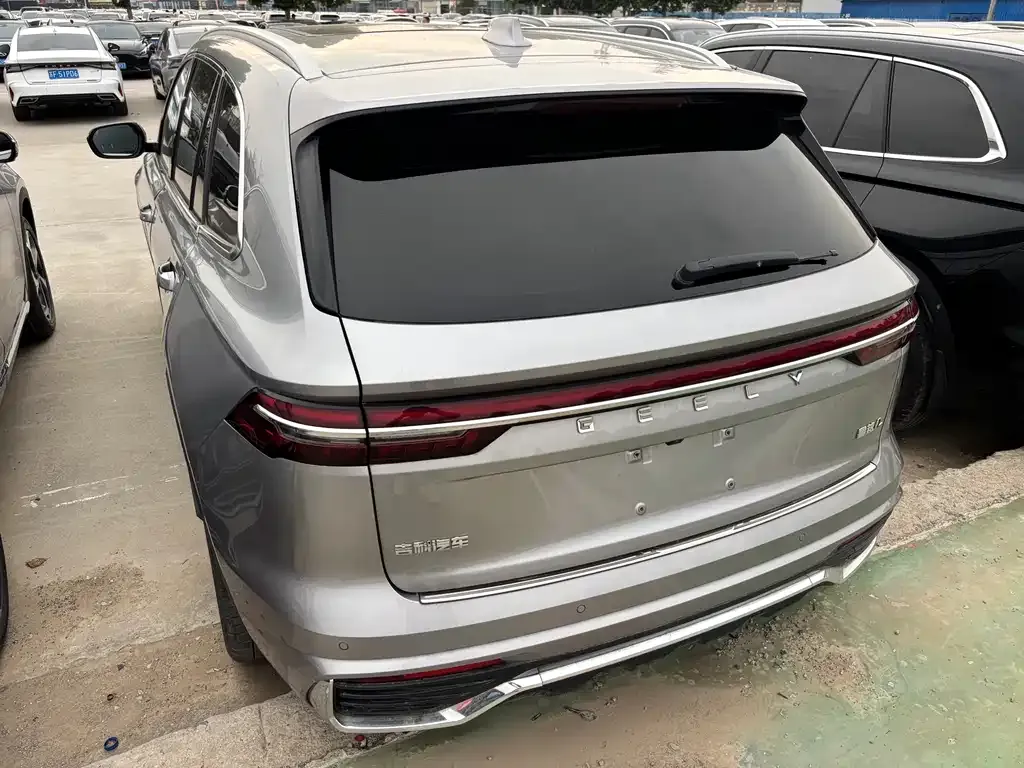 Geely Xingyue L 2024 из CN, фото 3