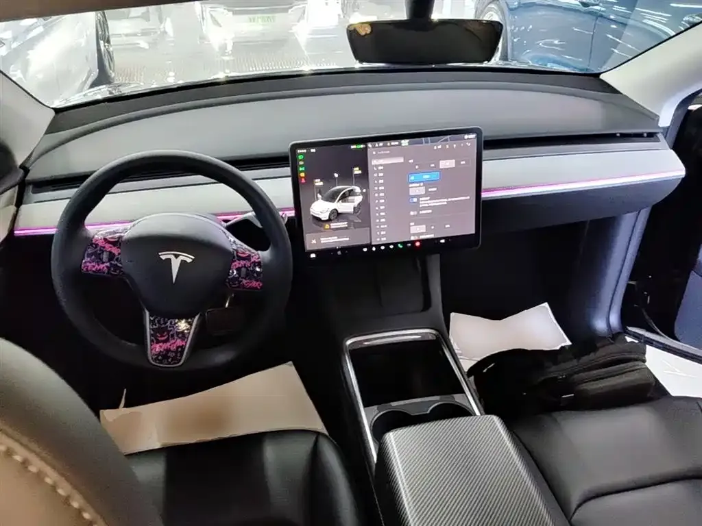 Tesla Model Y — фото 4