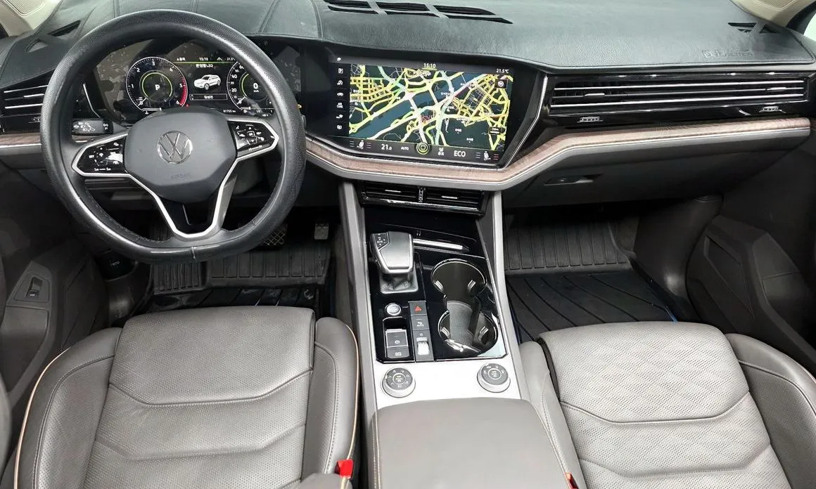 Volkswagen Touareg 2023 из KR, фото 8