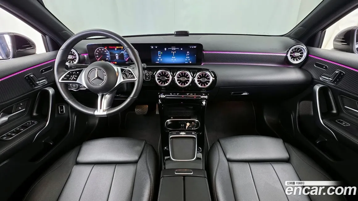 Mercedes-Benz A-Class — фото 6