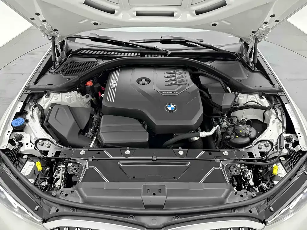 BMW 3 Series — фото 9