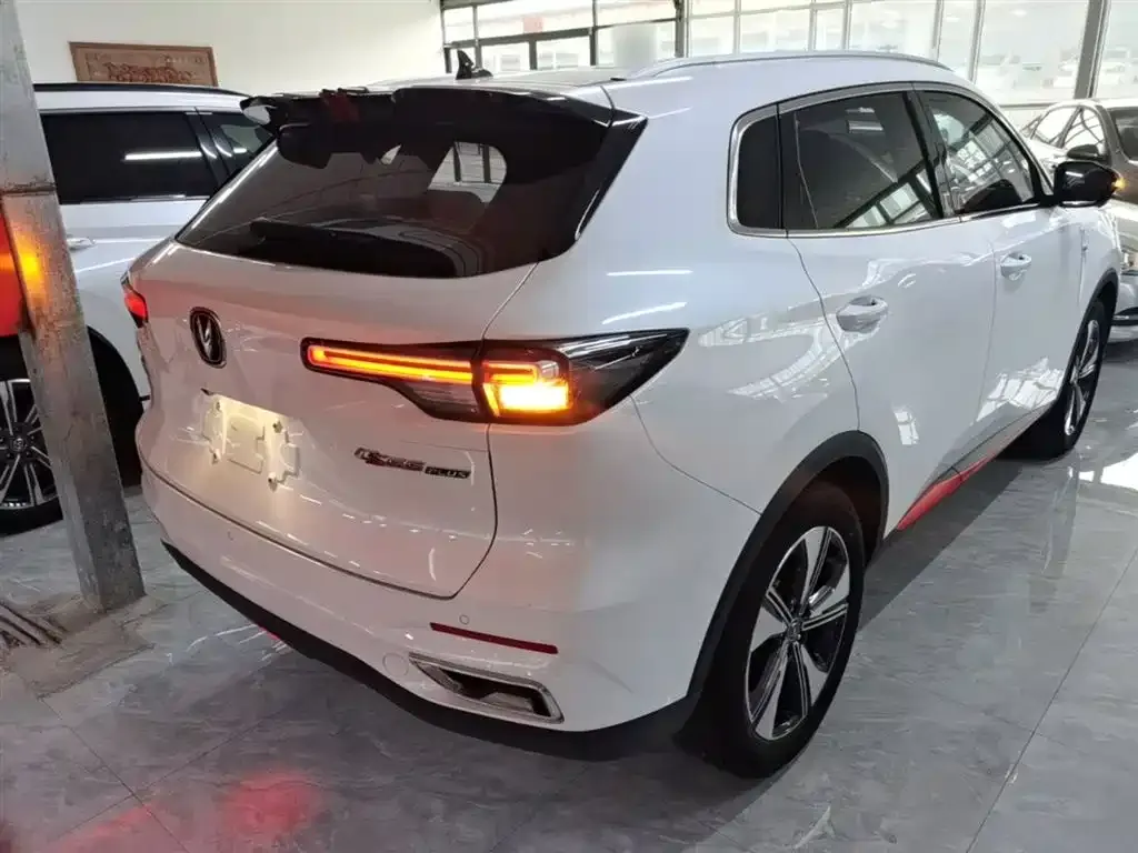 Changan CS55PLUS — фото 10