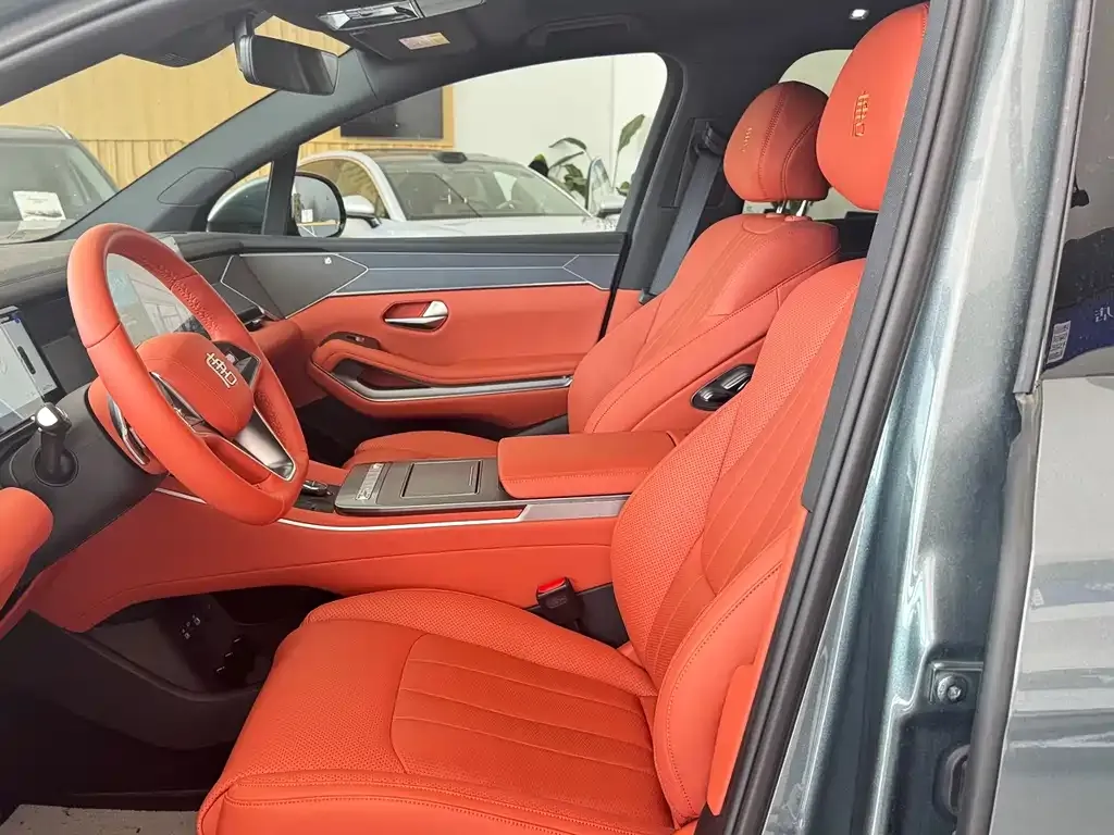 BYD Tang L 2025 из CN, фото 9
