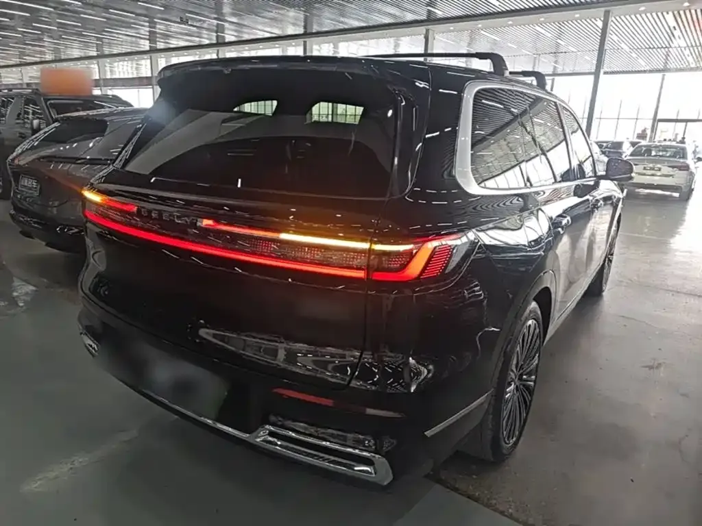 Geely Galaxy M9 — фото 3