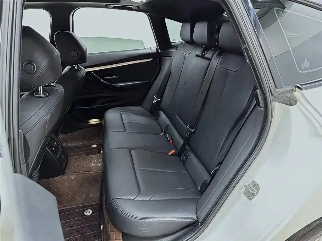 BMW 3 Series GT 2021 из CN, фото 9