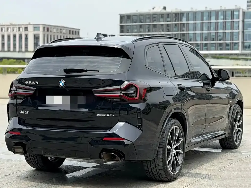 BMW X3 — фото 7
