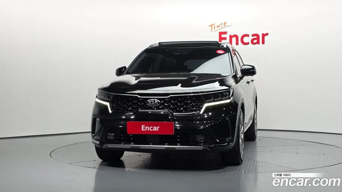 Kia Sorento — фото 5