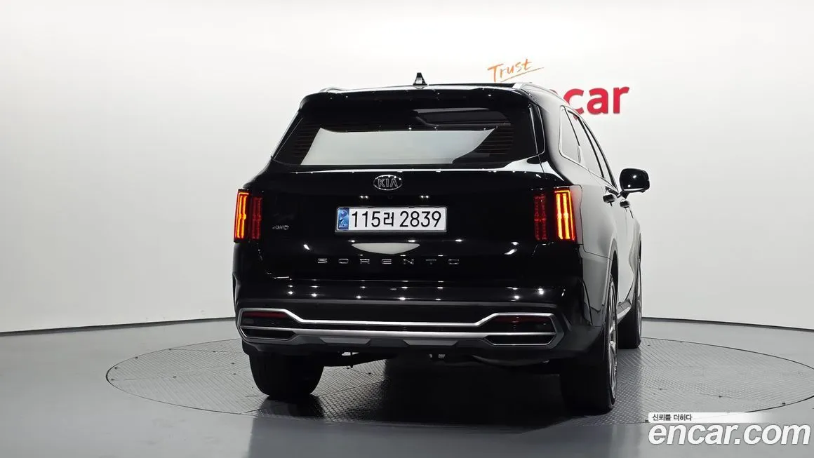 Kia Sorento — фото 2