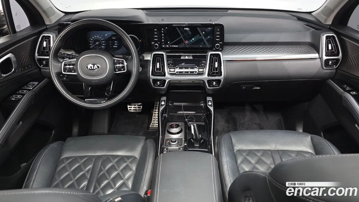 Kia Sorento — фото 9
