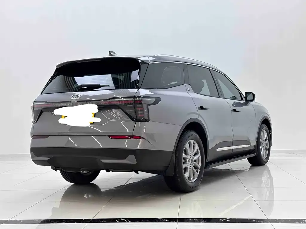 Ford Edge — фото 3