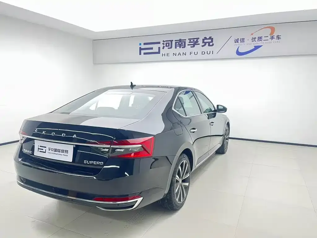 Skoda Superb 2024 из CN, фото 6