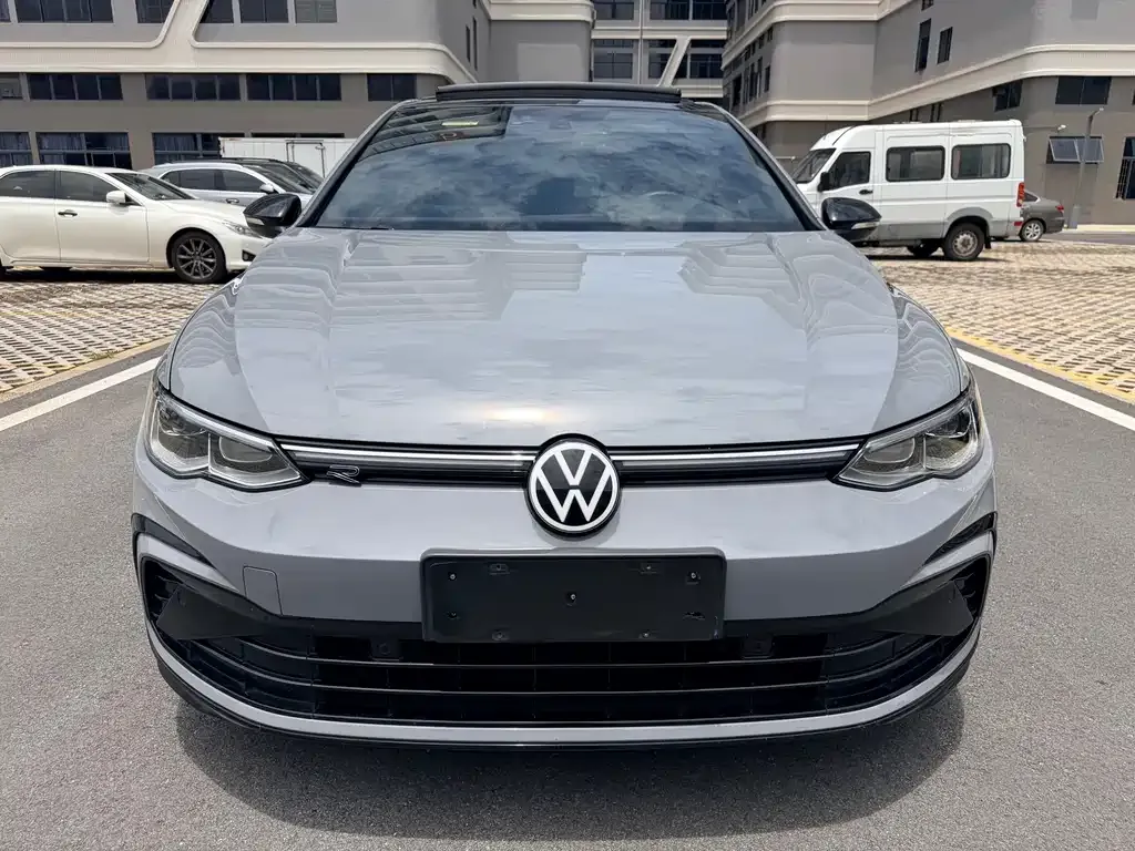 Volkswagen Golf — фото 5