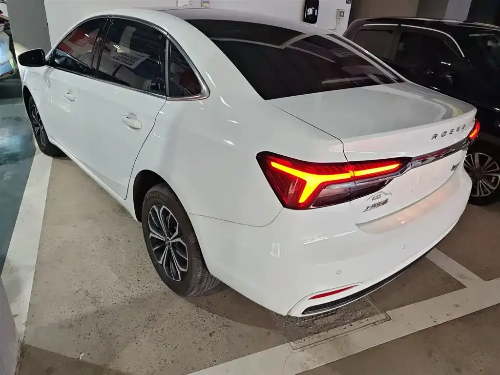 Roewe i6 MAX New Energy 2024 из CN, фото 7
