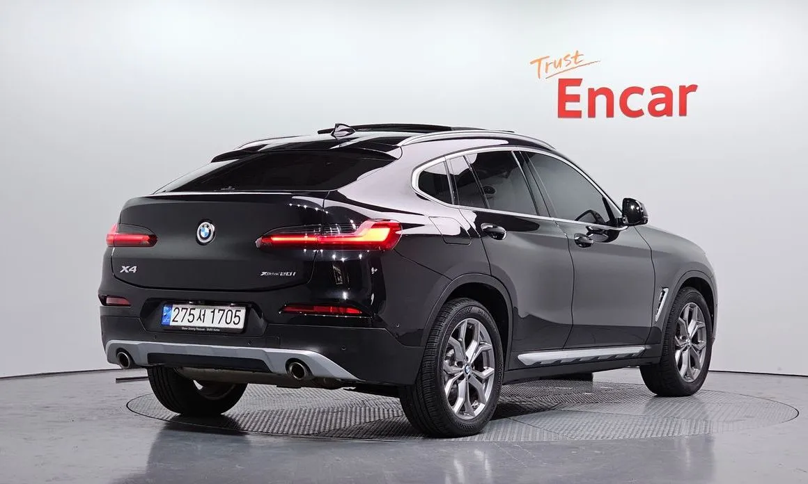 BMW X4 2021 из KR, фото 2