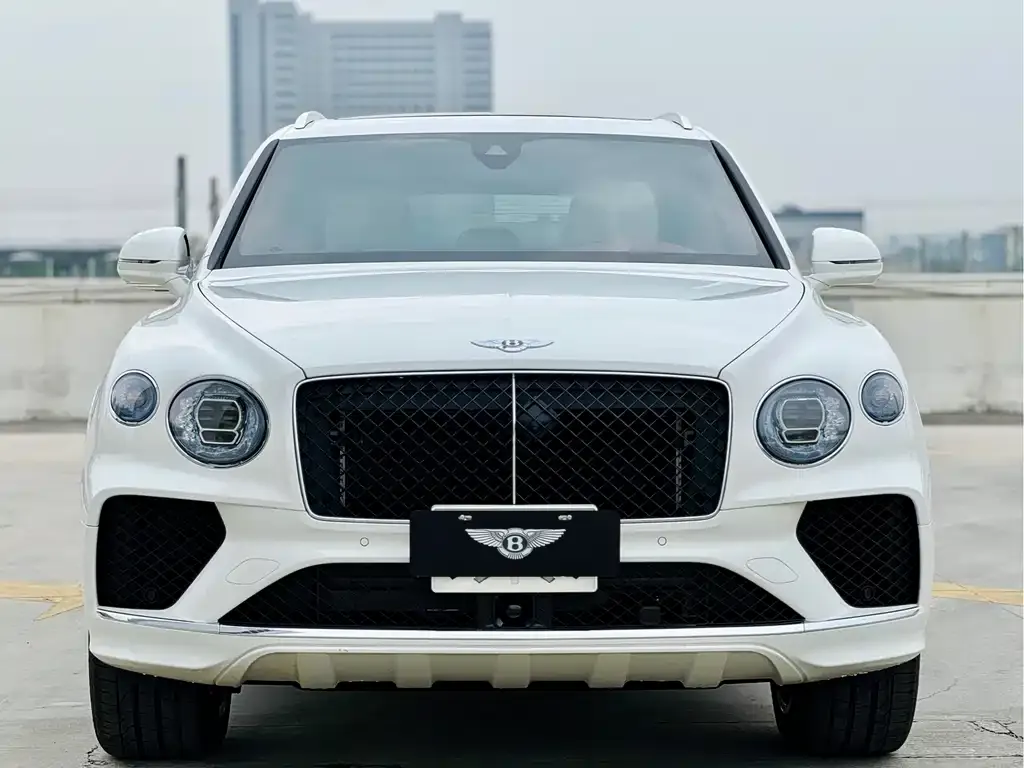 Bentley Bentayga — фото 3
