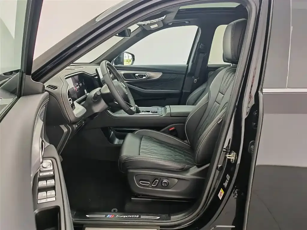 GAC Motor Trumpchi GS8 — фото 10