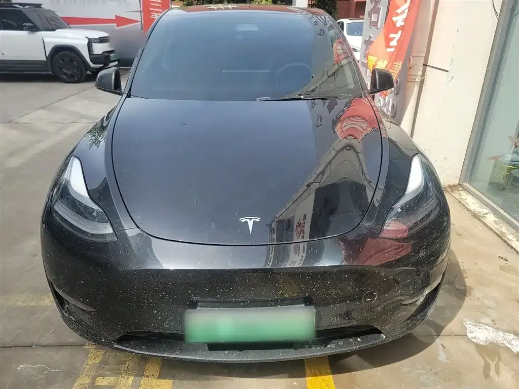 Tesla Model Y — фото 5